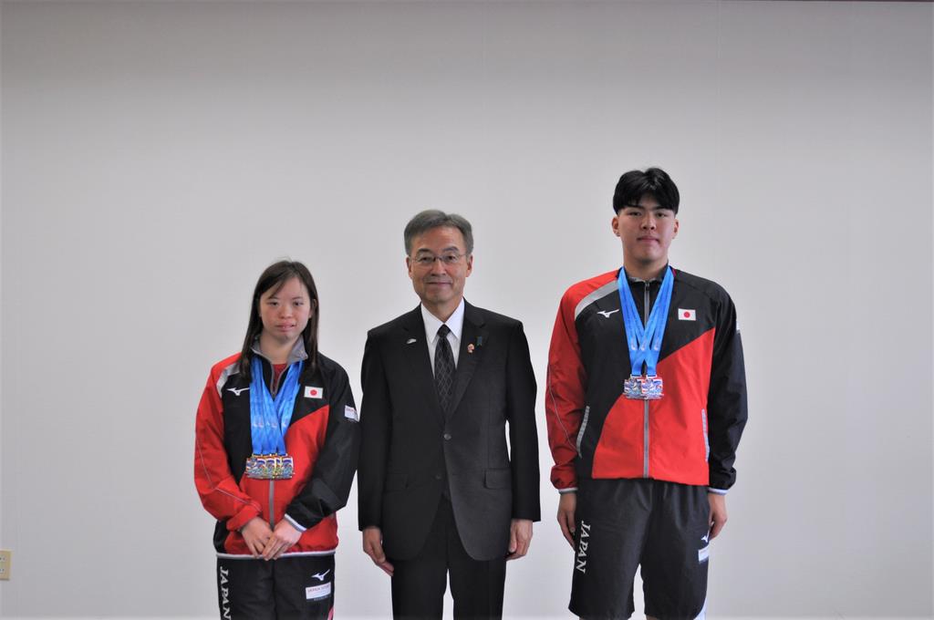 2025Virtus水泳世界選手権大会入賞選手に表敬訪問いただきました