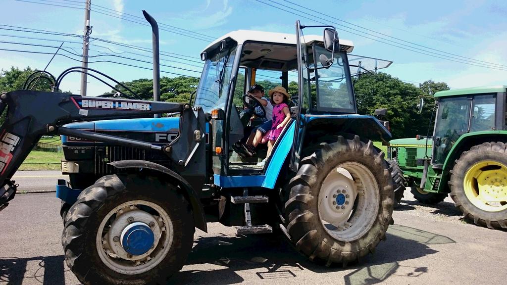 特別賞「トラクター初乗車」