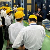 組み立て現場の説明