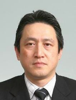 岩堀氏