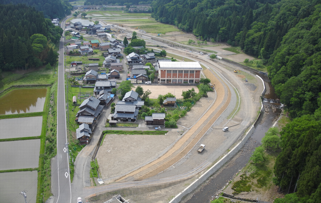 鹿蒜川