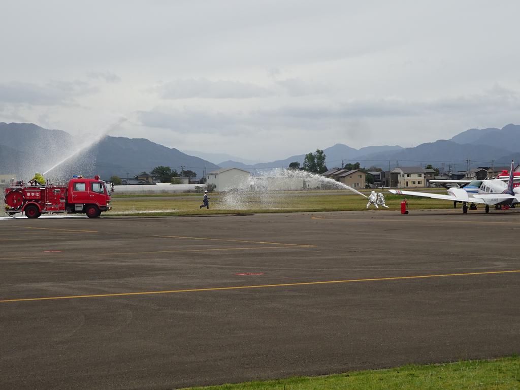 R2年度航空機事故訓練1