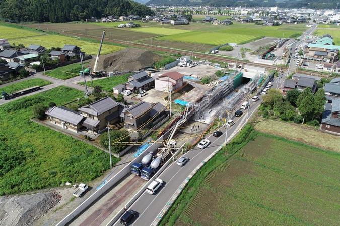 令和4年9月施工状況(半田側)