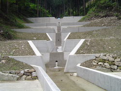 高谷1