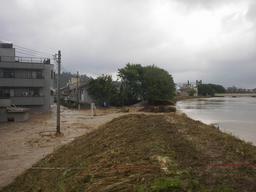 福井豪雨_足羽川破堤箇所