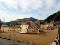池田町大型木造遊具施設