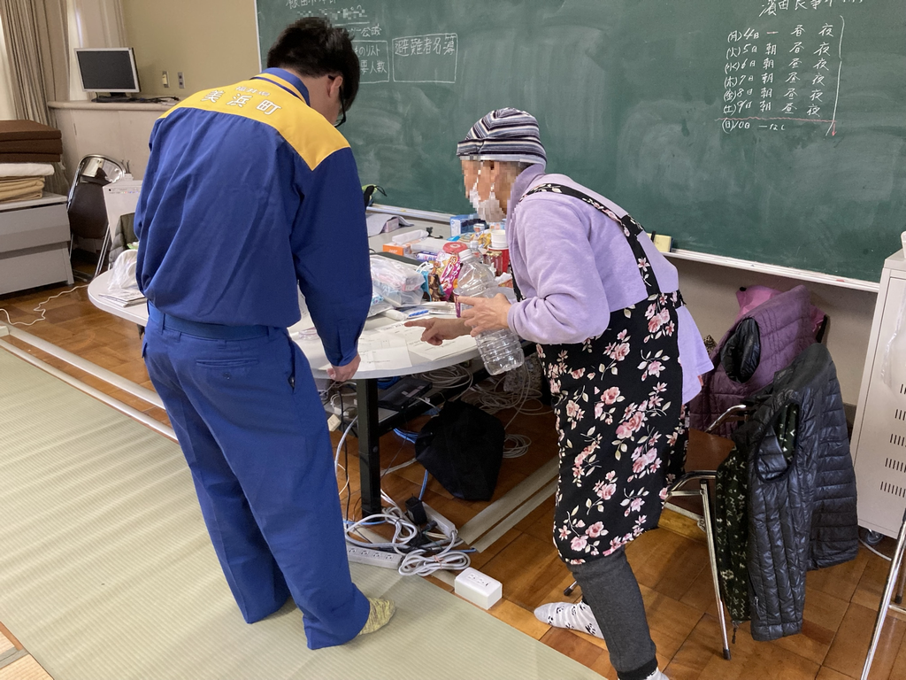 飯田小学校　欲しいものリスト配布