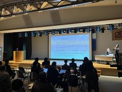 湯浅教授発表