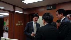 由木国交審議官提言活動写真