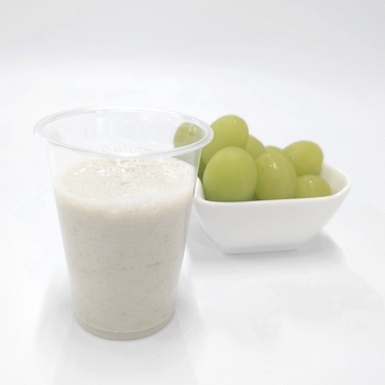 シャインマスカットスムージーづくり