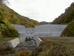 下赤谷堰堤（大野市上打波）