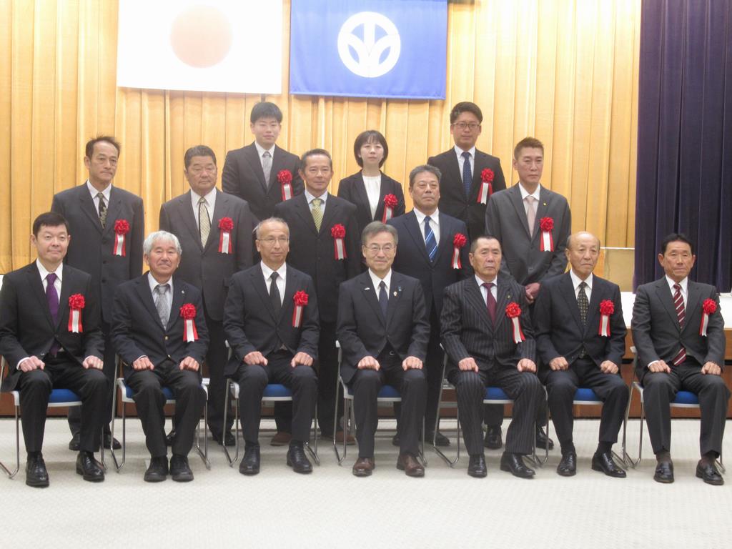 職業能力開発関係・伝統的工芸優秀継承者表彰式を開催しました