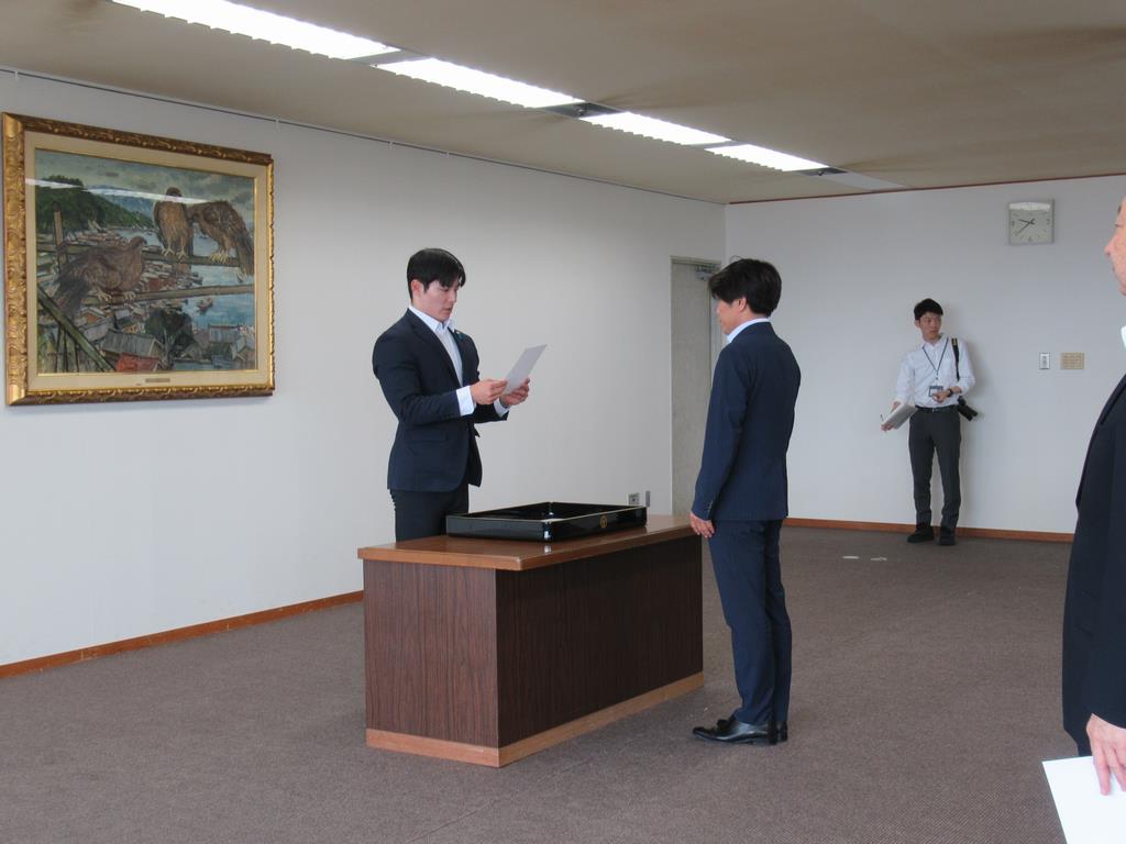 第４８期福井県労働委員会委員辞令交付式を行いました