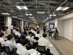 スタートアップ