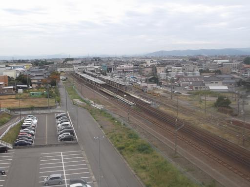 H29.10.11芦原温泉駅付近から南を望む