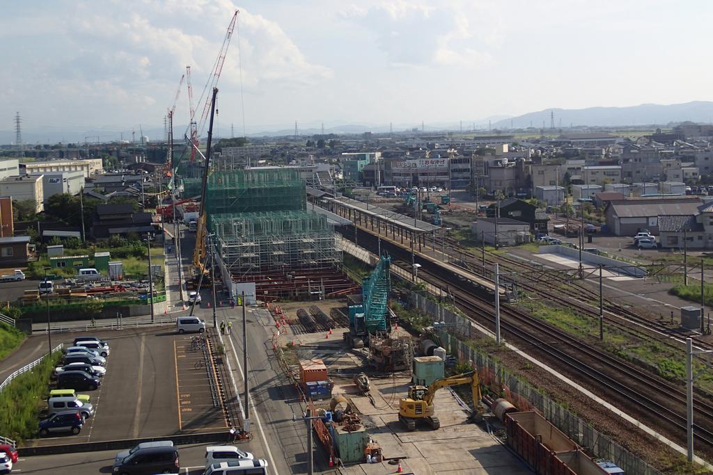 R1.9.3芦原温泉駅付近から南を望む