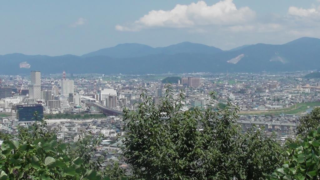 八幡山展望台５