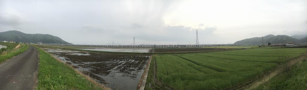 R4年5月高架橋（中野町付近）