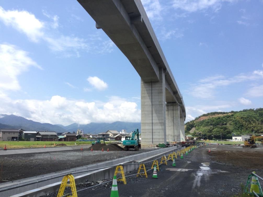 R4.6高架橋（余座～大蔵付近）