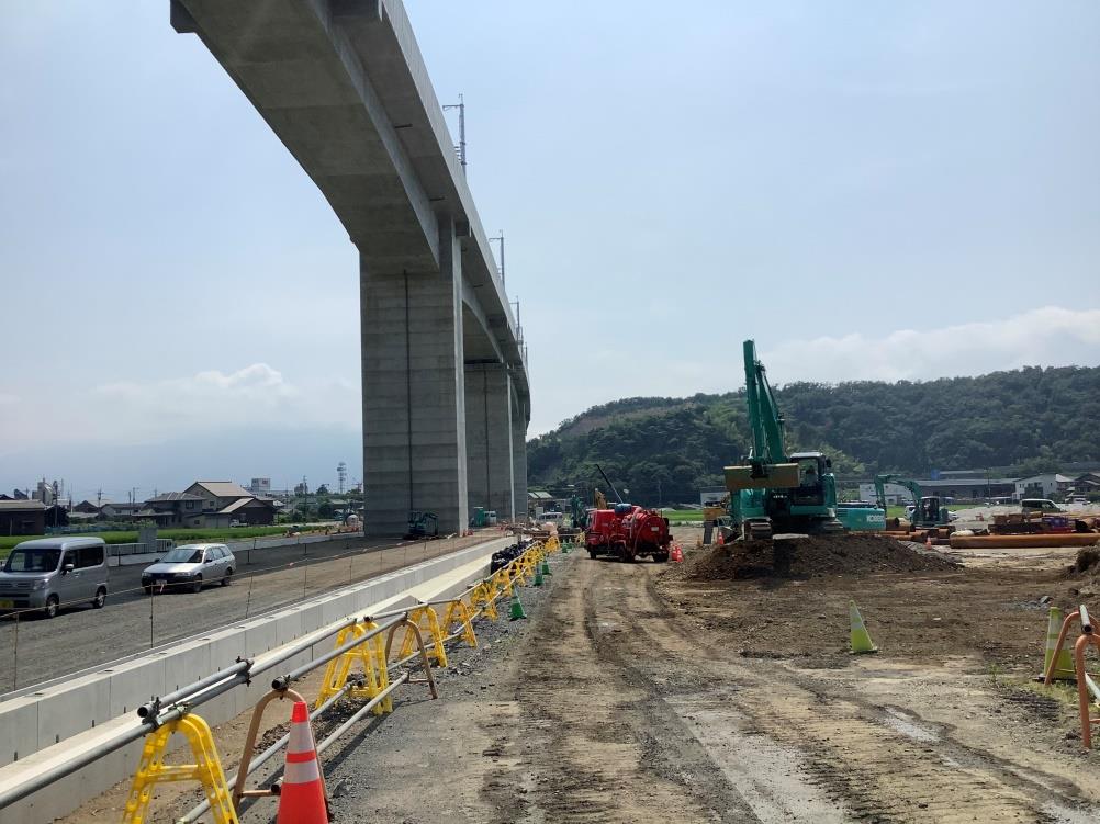 R4.7高架橋（余座～大蔵付近）