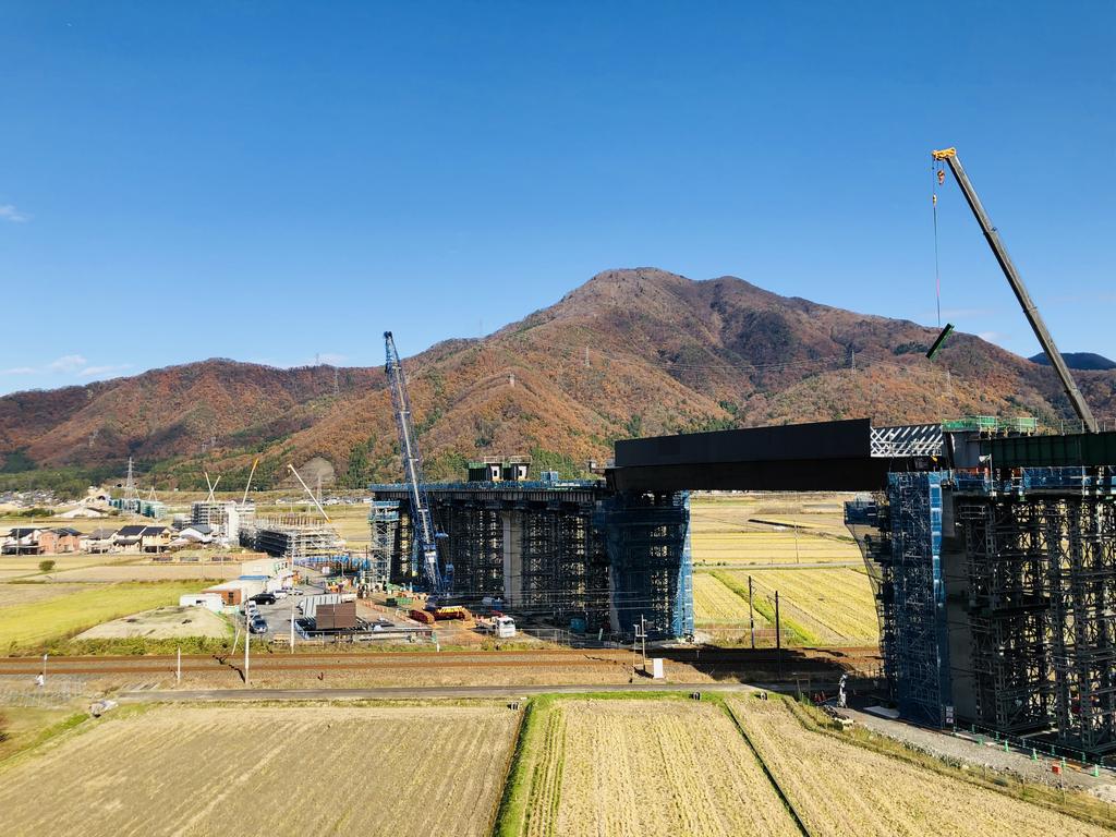 R1年12月高架橋（日野川橋りょう付近）