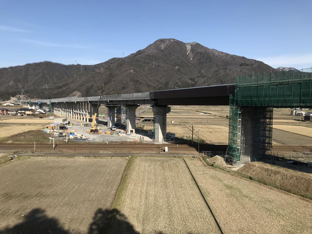 R3年3月高架橋（日野川橋りょう付近）