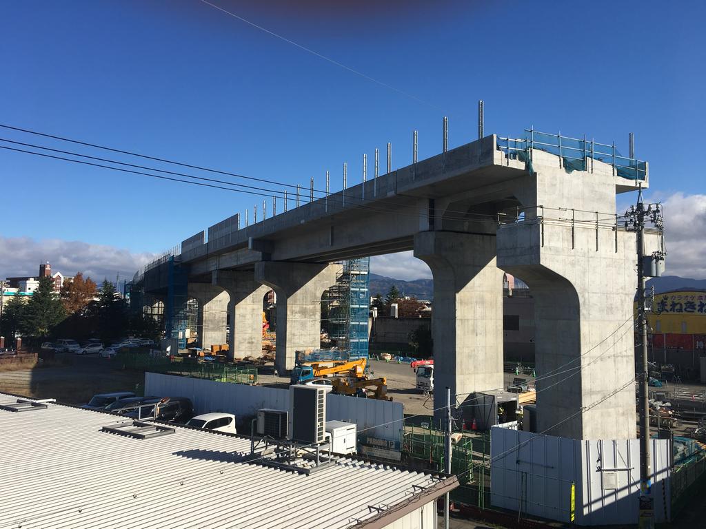 R1.12月開発高架橋