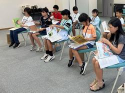 読み聞かせ