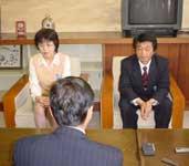 地村夫妻と西川知事初面談