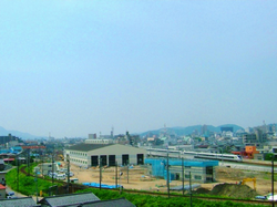 平成２０年６月　北東側から見た工事中の車両基地全景